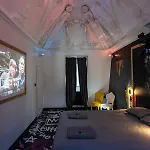 Capsule Art Deco - Jacuzzi - Netflix - Cinema - Arcade De Jeux & Nintendo Switch - 2 - Filet Suspendu
